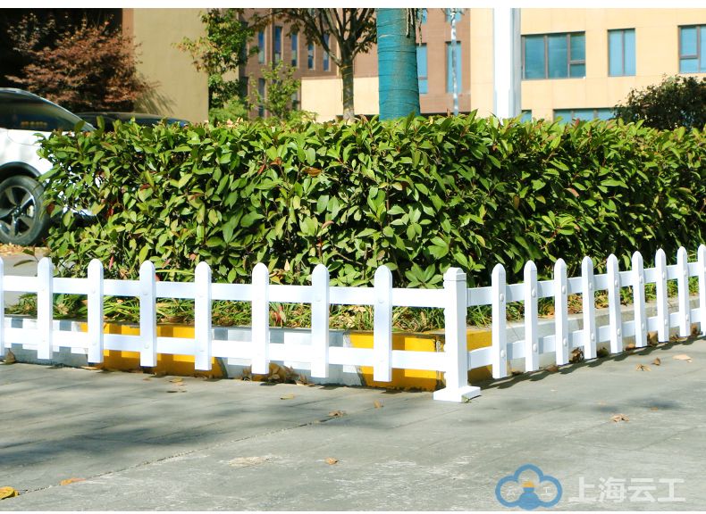 草坪护栏栅栏围栏户外花园围栏庭院栅栏绿化栏杆塑钢pvc护栏围栏(图15)